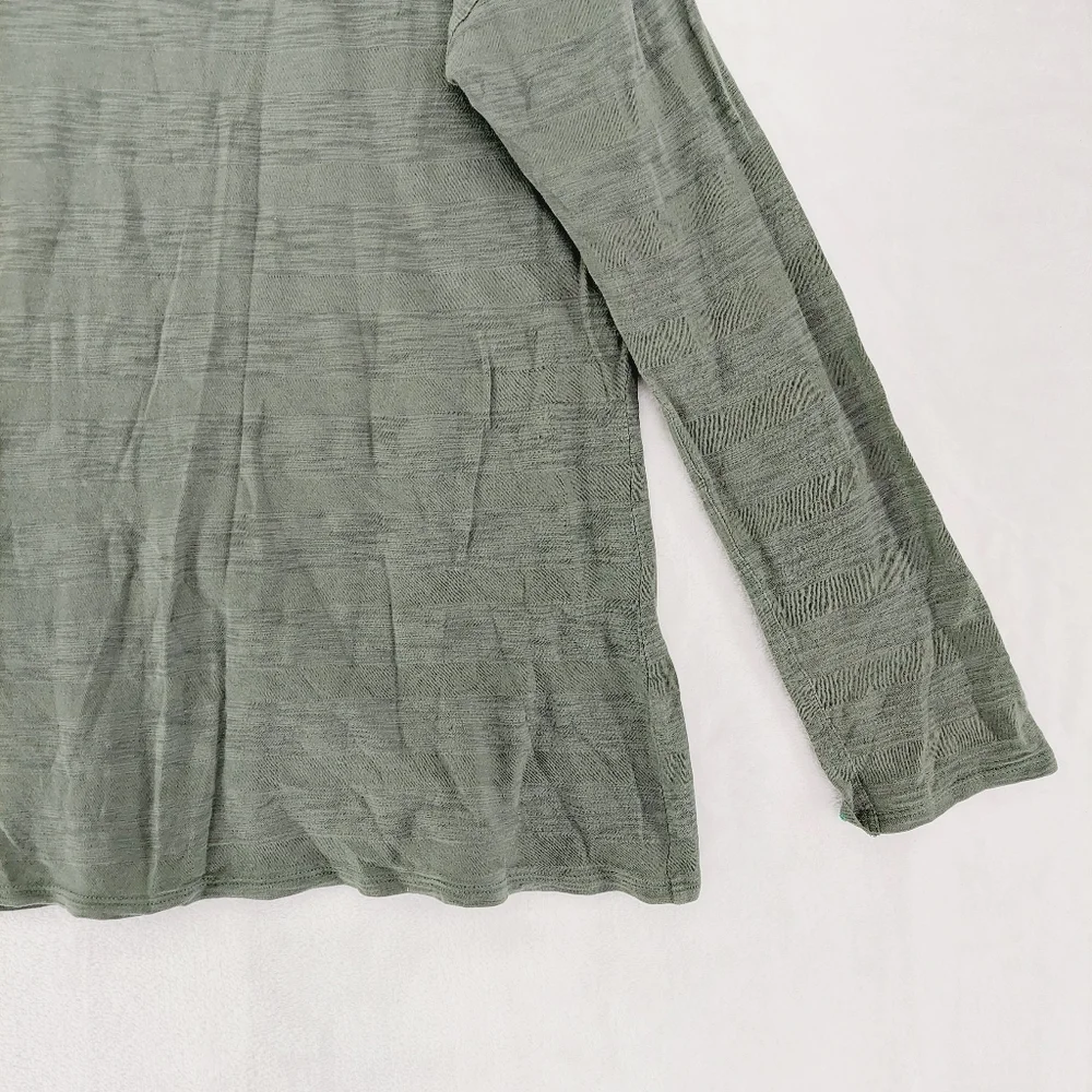 The North Face Green Boat Neck Long Sleeve Activewear T-Shirt P6563